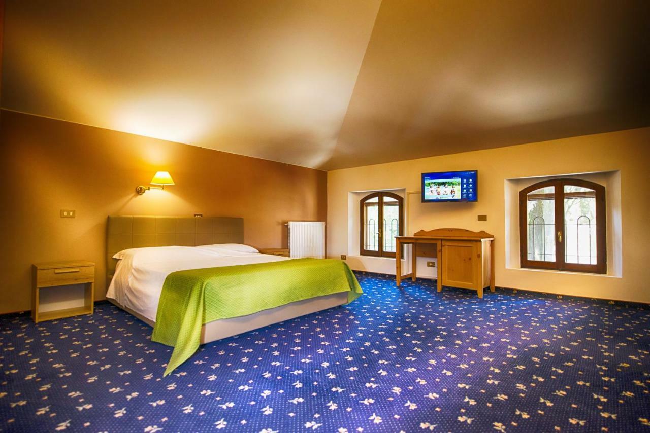 Parco Fola Hotel 3*