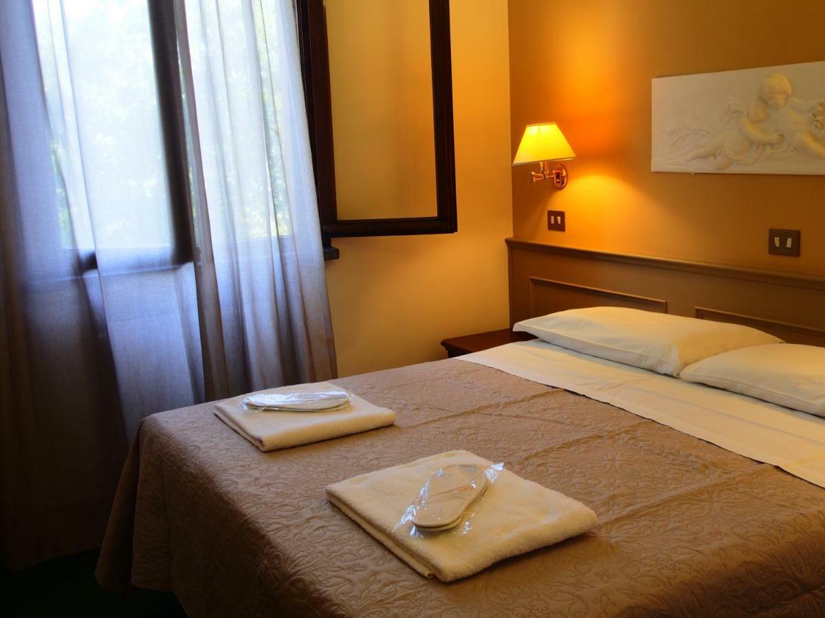 Hotel Parco Fola 3*